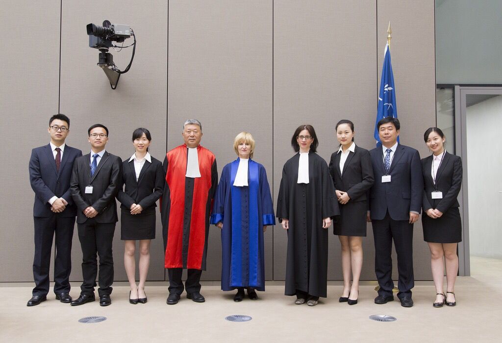欧博代表队赴荷兰海牙参加国际刑事法院模拟法庭比赛